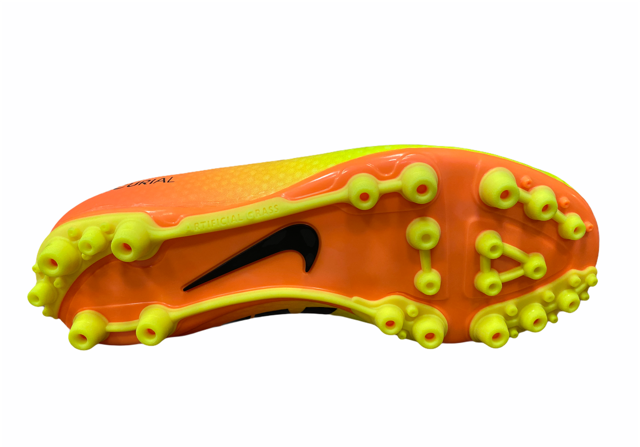 Nike scarpa da calcio da ragazzo Mercurial Victory IV AG 555633 708 giallo arancio - OnSide Football