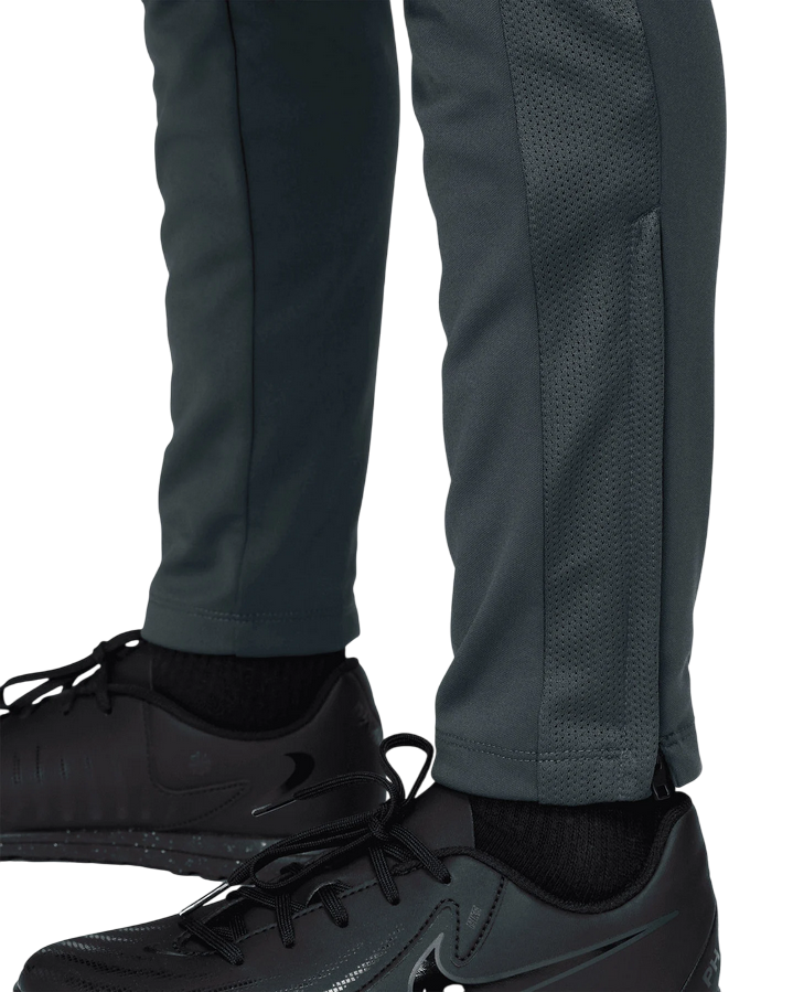 Nike Pantaloni da Calcio Dri-FIT Academy HJ3720-390 Verde – Slim Fit, Traspirante - OnSide Football
